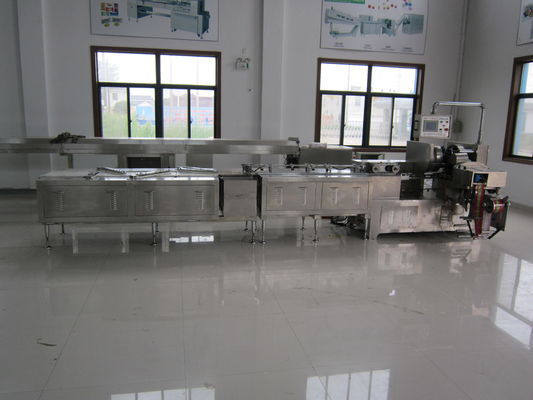 آلة تغليف حزمة التدفق الأفقية الأوتوماتيكية الكاملة للمصنع